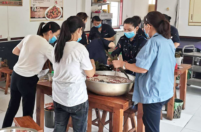 Huayuan Environmental Protection Theme activities of the Dra